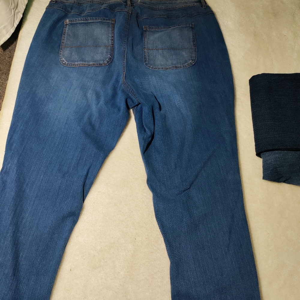 2 pairs of jeans/est. 1946 denim and dots jeans. - Picture 4 of 16